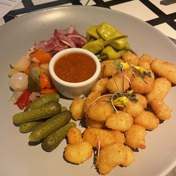 Mad & Vin - Cheddar Cheese Curds - New American Near Me - Solvang, California Mad & Vin - Cheddar Cheese Curds - New American Near Me - Solvang, California