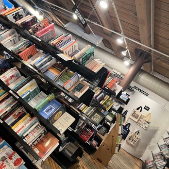 Sandmeyer's Bookstore - Bookstores Near Me - Chicago, Illinois