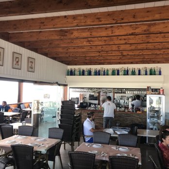 Chiringuito La Cabra - Restaurant shots, on the beach dining. - Mediterranean Near Me - Ayamonte, H
