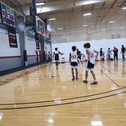 Suwanee Sports Academy - Layup drills