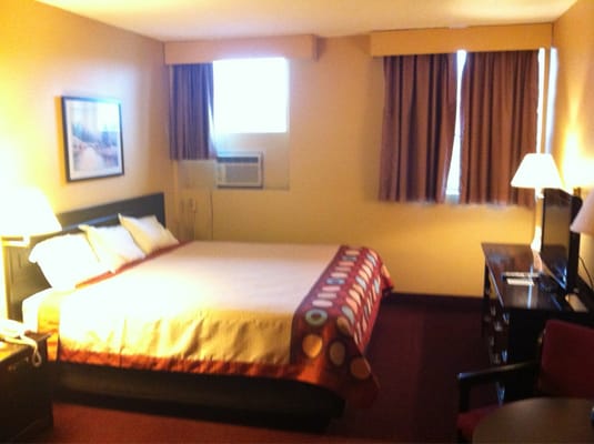 Super 8 by Wyndham Thunder Bay by null