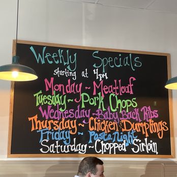 Tealside Diner - Weekly dinner specials - Salad Near Me - Batavia, Ohio