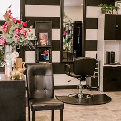 Esme’s Hair Salon