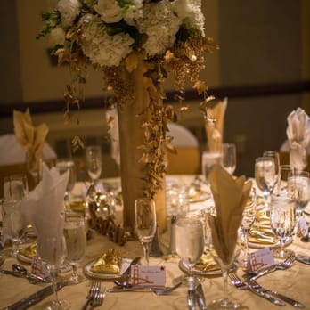 Floramor Studios - Absolutely STUNNING centerpieces - Floral Designers Near Me - San Francisco, California