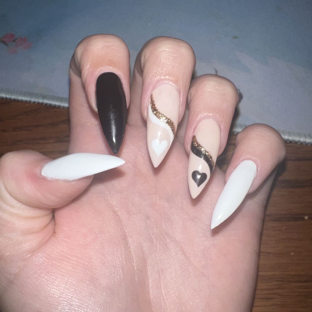 Modern Chic Nail Bar - Nail Salons Near Me - Thousand Oaks, California Modern Chic Nail Bar - Nail Salons Near Me - Thousand Oaks, California