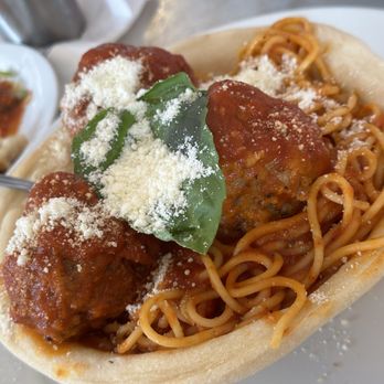 Immigrant Son Caffe - Spaghetti and meatballs - New American Near Me - Ventura, California Immigrant Son Caffe - Spaghetti and meatballs - New American Near Me - Ventura, California