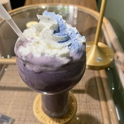 Sincerely, Me Kava Lounge - Berry kava drink