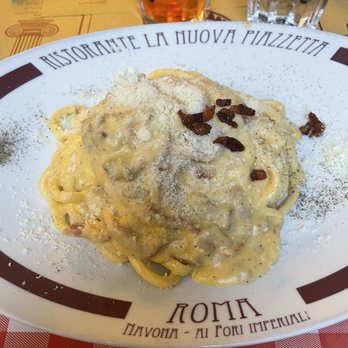 La Nuova Piazzetta - Carbonara pasta. So good!! - Roman Near Me - Rome, RM La Nuova Piazzetta - Carbonara pasta. So good!! - Roman Near Me - Rome, RM