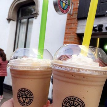 Ice Cream Nation - Malteadas de baileys - Ice Cream & Frozen Yogurt Near Me - México, D.F., DIF Ice Cream Nation - Malteadas de baileys - Ice Cream & Frozen Yogurt Near Me - México, D.F., DIF