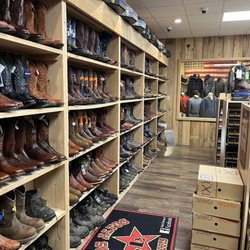 Hayes Boots Plus