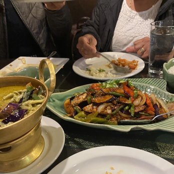 Bua Thai Restaurant - Whole crispy fish, green curry - Thai Near Me - Aurora, Colorado