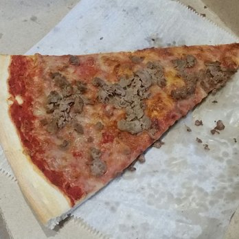 Swarthmore Pizza - Limp and forlorn slice - Pizza Near Me - Swarthmore, Pennsylvania