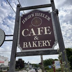 Highwheeler Cafe & Bakery