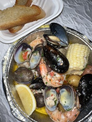 Left Coast Seafood & Marketplace by null