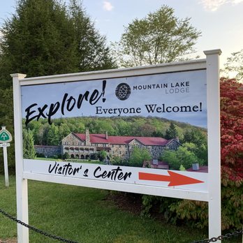 Mountain Lake Lodge - Hotels Near Me - Pembroke, Virginia Mountain Lake Lodge - Hotels Near Me - Pembroke, Virginia