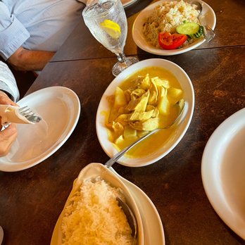 Mongkut Thai Restaurant - Yellow Curry, Egg Fried Rice - Thai Near Me - San Clemente, California