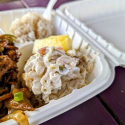 Mike's Huli Chicken - Mac salad