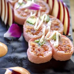 Sake House 2 - Snow White Roll