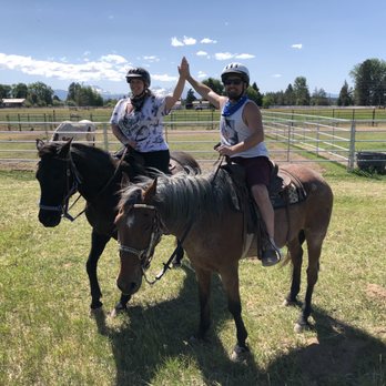 Diane's Riding Place - Horseback Riding Near Me - Bend, Oregon