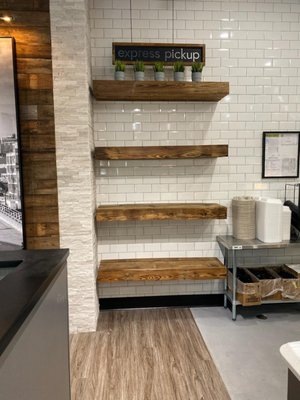 Doc Green's Salads and Grill by null