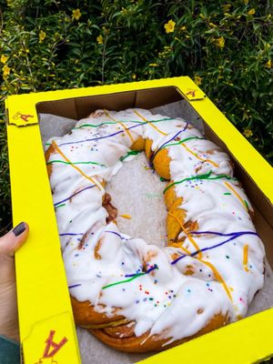 Antoine's Famous Cakes by null