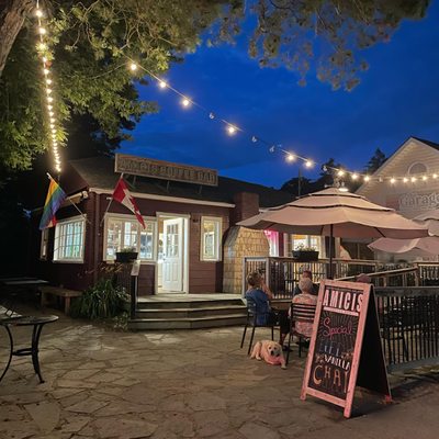 Amicis Coffee Bar by null