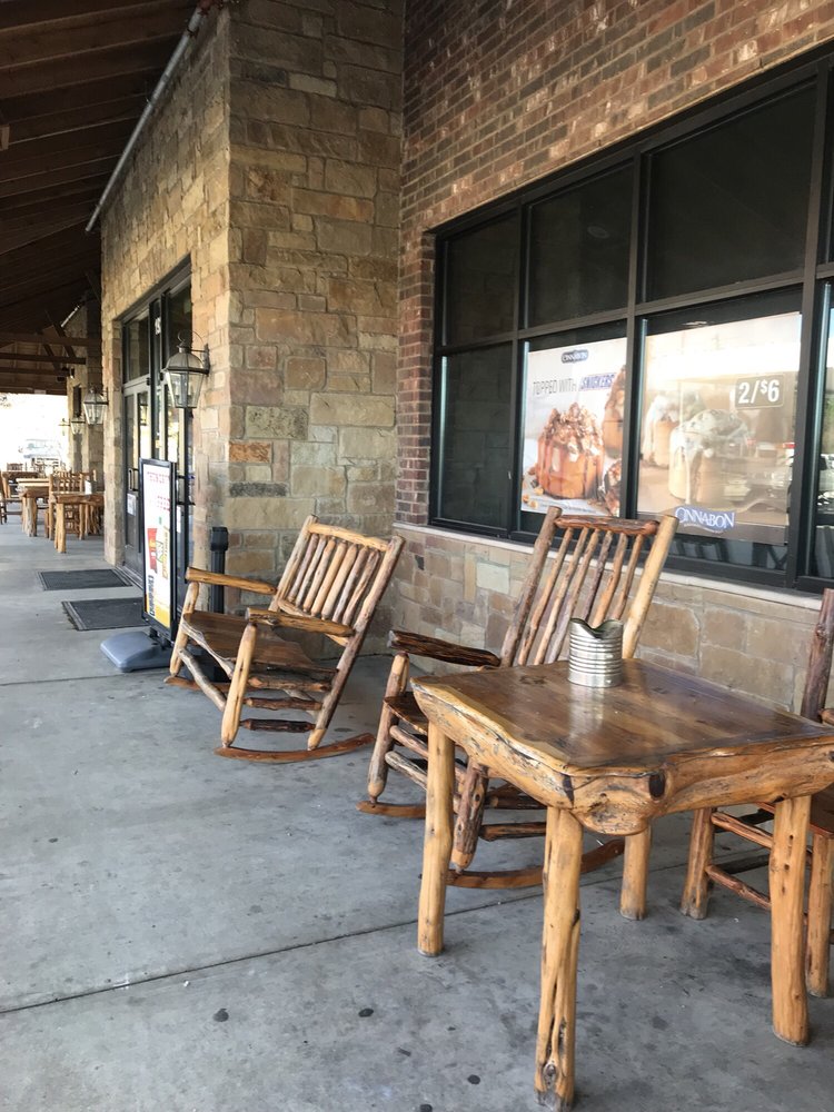 PILOT TRAVEL CENTER Updated September 2024 39 Photos 1920 East