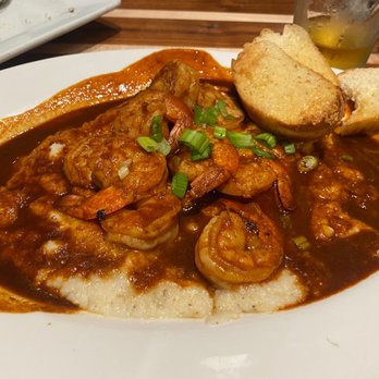 Blue Moon Taphouse - Grits and Shrimp - Breweries Near Me - Norfolk, Virginia