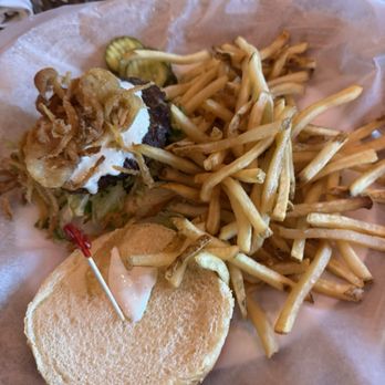 RJ Grunts - Gruntburger with extra blue cheese - American Near Me - Chicago, Illinois