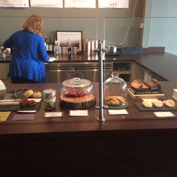 Vespr Coffeebar - All the yummy treats for you to choose from! - Coffee & Tea Near Me - Orlando, Florida