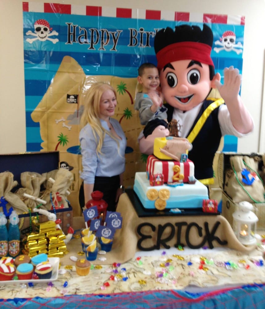 CHILDRENS BIRTHDAY PARTY CHARACTERS 18 Photos 1051 Tower Blvd