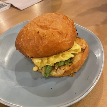 Outro - Egg Breakfast Sandwich - Cafes Near Me - New York, New York