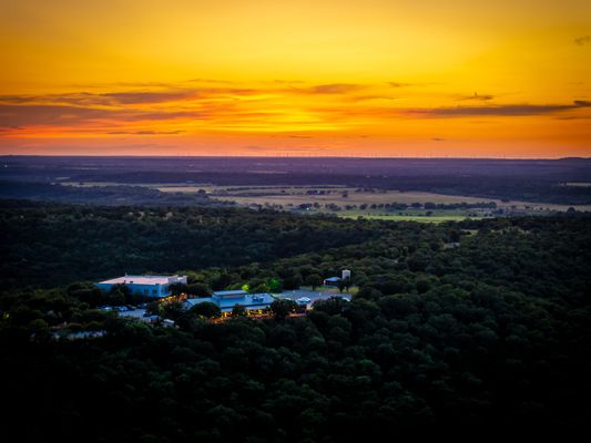 Wildcatter Ranch & Resort + Steakhouse by null