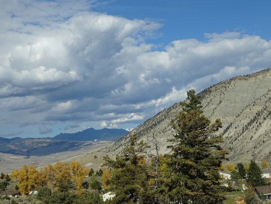 Mt Washburn by null