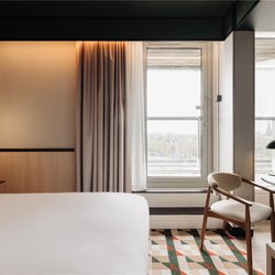 DoubleTree by Hilton Amsterdam Centraal Station - Guest room