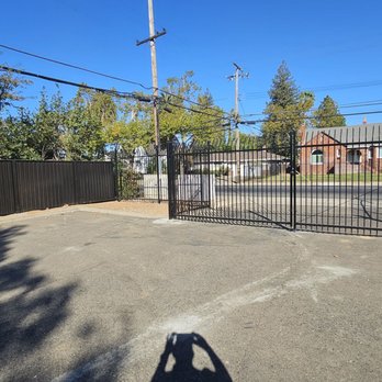 LifeScaping Fences - Vehicle wrought iron gates and metal fencing. - Fences & Gates Near Me - Sacramento, California