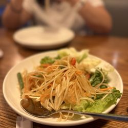 90 Degrees Bangkok Cafe and Bar - Papaya Salad