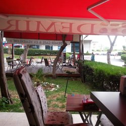 Demir Cafe