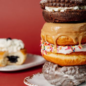 Good Doughnuts & Cafe - Penn Quarter - Cafes Near Me - Washington, DC, District of Columbia Good Doughnuts & Cafe - Penn Quarter - Cafes Near Me - Washington, DC, District of Columbia