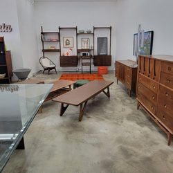 The Hunt Vintage