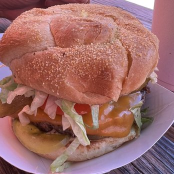 Big Earl's Greasy Eats - Fantastic Burger!! Loved the sauce! - American Near Me - Cave Creek, Arizona