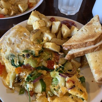 Knight Street Cafe - The Loaded Veggie omelette - Cafes Near Me - Vancouver, British Columbia Knight Street Cafe - The Loaded Veggie omelette - Cafes Near Me - Vancouver, British Columbia