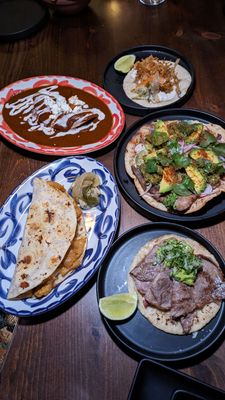 Casa Morales by null