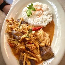 D Thai Kitchen - Red Curry