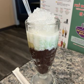 Pho Hoan Pasteur - Vietnamese Near Me - Edmonton, Alberta