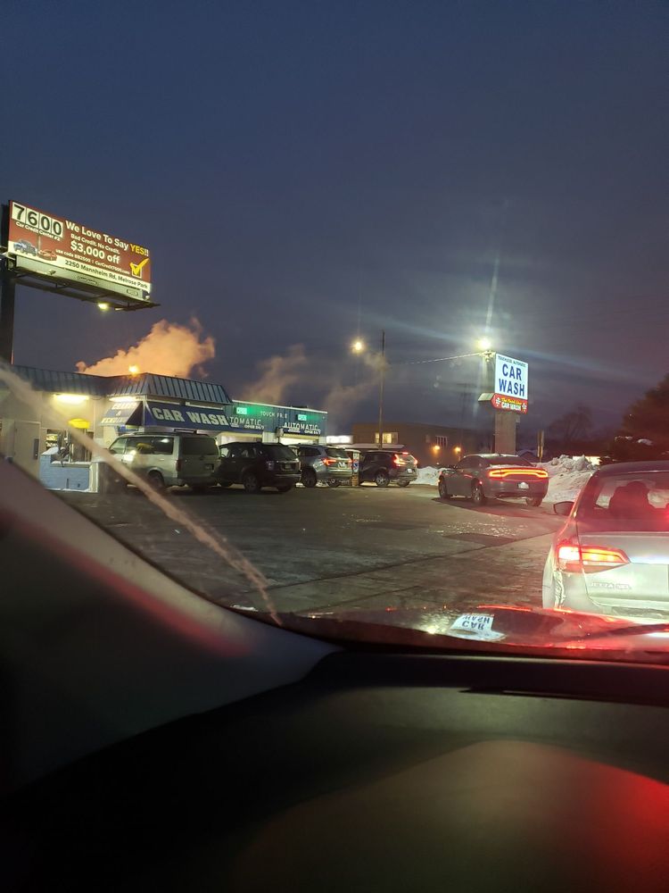 FINISH LINE CARWASH Updated September 2024 2330 N Mannheim Rd