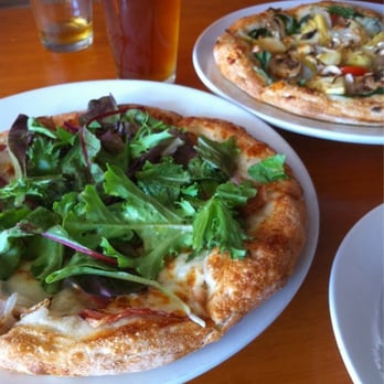 Zella's Pizzeria - Pizza Near Me - Baltimore, Maryland
