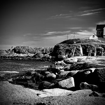 Nubble Lighthouse - Landmarks & Historical Buildings Near Me - York, Maine