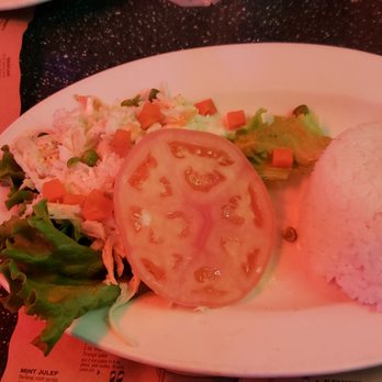Cositas Ricas - Entrana came with salad and rice - Bakeries Near Me - Jackson Heights, New York