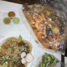 Cajun combo, Al pastor y pollo